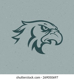 Símbolo de la mascota del emblema del logotipo del águila para el diseño de empresas o camisetas. Elemento de diseño vectorial vintage.