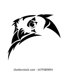 eagle owl head simple black and white vector outline design