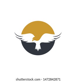 Eagle vector icon illustration design