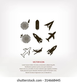Earth and rockets icon