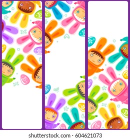 Pascua con banners verticales.  Bebé lindo disfrazado de conejitos con coloridos huevos de Pascua que juegan caza de huevos y celebran fiesta de vacaciones. Ilustración del vector aislada en fondo blanco