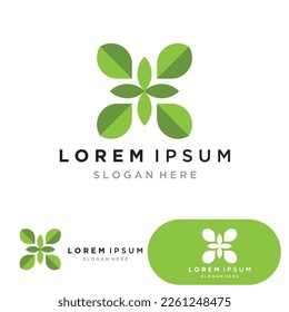 Logotipo del vector de energía ecológica con símbolo de hoja. Color verde con flash o imagen de trueno. Naturaleza y electricidad renovables. Este logotipo es adecuado para la tecnología, el reciclaje, el orgánico.