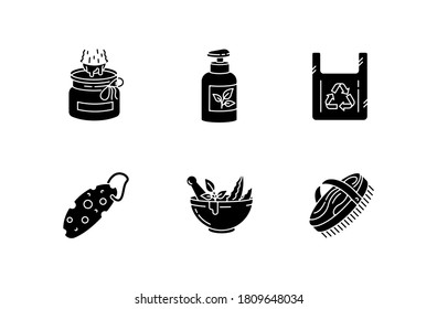 Produits écologiques icônes de glyphe noir sur un espace blanc. Mode de vie durable, symboles silhouettes zéro déchet. Cosmétiques organiques, sac réutilisable et éco-essentielles, image vectorielle isolée