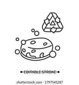 Eco Sponge Ikone. Bubble Seifenleiste oder organischer Loofah Schwamm mit Recycling-lineares Piktogramm. Konzept der umweltfreundlichen Zerfallsschalen Waschen und Haustieren. Bearbeitbare Strich-Vektorgrafik