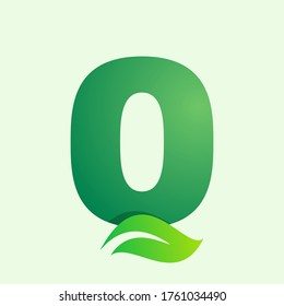 Ecology Q letter logo with green leaf. Vector typeface for agriculture labels, vegan headlines, herbal posters, summer identity etc.