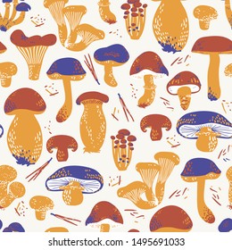 Edible Mushrooms seamless pattern. old style. Hand drawn vector illustration. Warm colors.
