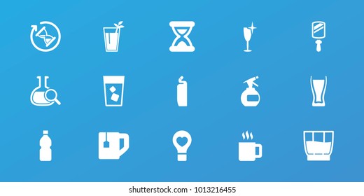 Editable 15 glass icons: spray bottle, cleanser, clean wine glass, drink, tea cup, bulb heart, cocktail, bottle, hourglass, mug, mirror