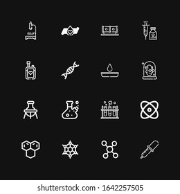 Editable 16 iconos de laboratorio para web y móvil. Conjunto de laboratorios incluidos íconos línea Pipette, Molécula, Grafito, Física, Química, Matraz, Científico, Prueba de Sangre en fondo negro