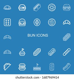 Editable 22 bun icons for web and mobile. Set of bun included icons line Croissant, Hamburger, Hot dog, Bagel, Burger, Cracker, Sourdough, Hamburguer, Baguette on blue background