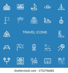 Editable 22 iconos de viaje para web y móvil. Juego de viajes incluido íconos línea Vaticano, Paisaje, Barco vela, Pamela, Carpa, Bandera, Máscara de Ojo, Bolsa, Pistola sobre fondo azul