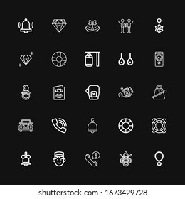 Editable 25 iconos de anillo para web y móvil. Conjunto de anillos incluye íconos de línea Necklace, Lifeboat, Call, Concierge, Bell, Lifesaver, camión de boda, Cowbell, Anillo sobre fondo negro