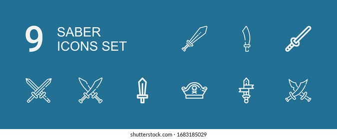 Iconos de 9 sable editables para web y móvil. Juego de sable incluido iconos línea Espada, Espada, sombrero pirata, Saber sobre fondo azul
