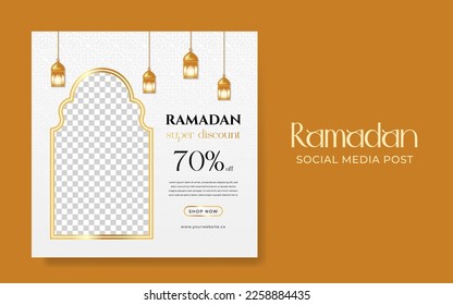 Editable modern soocial media banner Template. White and gold gradient color with ramadan theme for social media or web ads.  Elegant sale and discount promo - Vector 