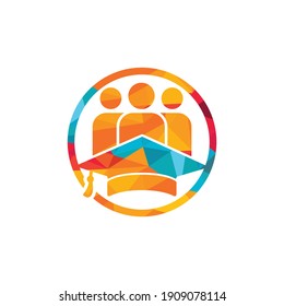 Plantilla de diseño del logotipo vectorial de personas de educación. Límite de graduación e icono de personas.	