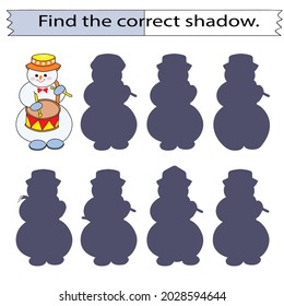 Juego educativo para niños. Encuentra la sombra correcta. Hombre de nieve con tambor. Dibujado a mano. Ilustración vectorial coloreada.
