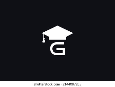 Signo educativo y tapón de graduación con el vector letra y alfabetos