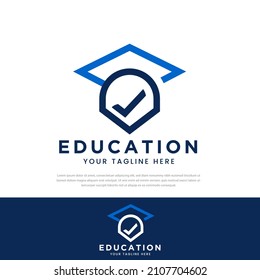 Bildungs-Toga-Design-Logo, einfaches Häkchen-Symbol, Vektorgrafik der Universität, Symbol, Symbol