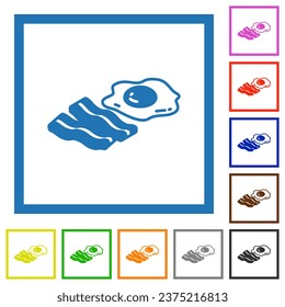 Iconos de color plano de huevos y tocino en marcos cuadrados sobre fondo blanco