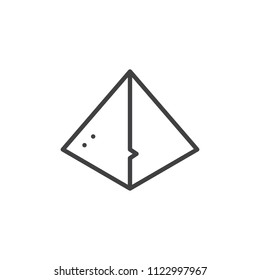 Egyptian pyramid outline icon. linear style sign for mobile concept and web design. Sphinx, Egypt simple line vector icon. Symbol, logo illustration. Pixel perfect vector graphics