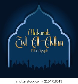 Eid al-Adha Grüße mit einem Moschee Hintergrund und islamischem Muster.