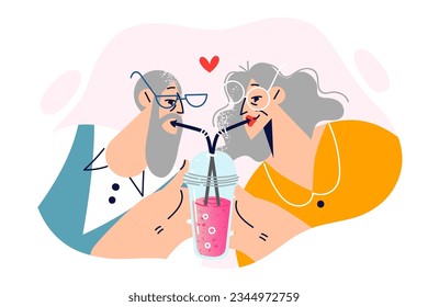 La pareja romántica anciana toma cócteles de pajaritas en un vaso, mostrando amor y afecto. Familia romántica de edad avanzada con pelo gris aferrándose al smoothip que desea iniciar una relación después de la jubilación