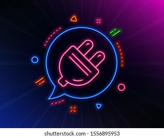 Electric plug line icon. Neon laser lights. Energy sign. Electricity power symbol. Glow laser speech bubble. Neon lights chat bubble. Banner badge with electric plug icon. Vector