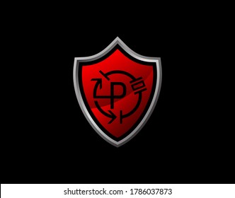 Logotipo de carta Electro Shield P con código eléctrico y diseño de escudo moderno. Plantilla de diseño de protección de iconos P de seguridad.