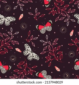 Elegantes, nahtloses Himmelsmuster mit Schmetterlingen. Boho magischer Hintergrund mit Raumelementen Sternen, Schmetterlingen, Kräuter und Kristallen. 