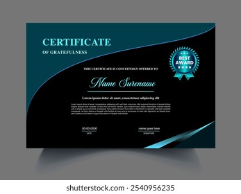 Elegante Plantilla certificada con un borde clásico, patrones ornamentados y tipografía refinada, perfecta para logros profesionales o premios educativos
