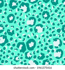 Elegant Cheetah Safari Seamless Leopard Print. Glamour Animal Skin Fashion Pattern. Modern Fabric Texture, Wild Fur Repeat Pattern. Leopard Print Seamless Vector Design. Cheetah Textile Background.