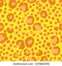 Elegant Cheetah Safari Seamless Leopard Print. Modern Fabric Texture, Wild Fur Repeat Pattern. Rich VIP Animal Skin Fashion Pattern. Leopard Print Seamless Vector Design. Cheetah Textile Background.