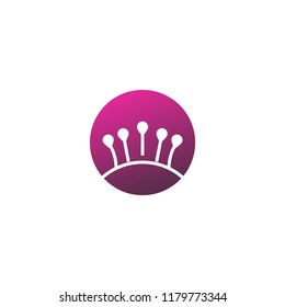 Elegant circle crown logo/icon. Vector image.