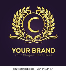 Elegante Plantilla de diseño de logotipo C de marca dorada con corona de laurel y texto personalizable