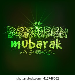 Elegantes Grußkartendesign mit kreativem, glänzendem Text Ramadan Mubarak auf grünem Hintergrund für das islamische Heilige Fastenfest.