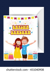 Elegante Grußkarte mit Umschlag, kreative Illustration von süßem kleinen Bruder und Schwester aus Anlass der Raksha Bandhan Festival Feier.