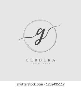 Elegant Initial Letter Type G Logo With Brushed Circle 