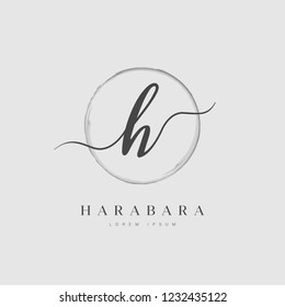 Elegant Initial Letter Type H Logo With Brushed Circle 