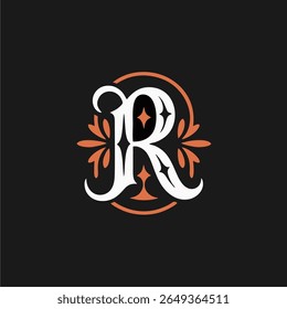 Um elegante monograma com a letra R, adornado com ornamentos floreios, estrelas, e um quadro circular em um tom laranja queimado contrastante contra um fundo escuro...