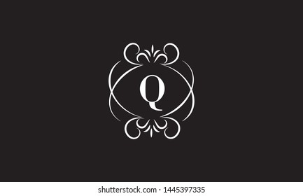 The elegant monogram template, the letter Q. The calligraphic elegant design of the logo. Sign of emblem for royalty, business cards, boutique, hotel, heraldry, jewelry, business. Vector illustration.