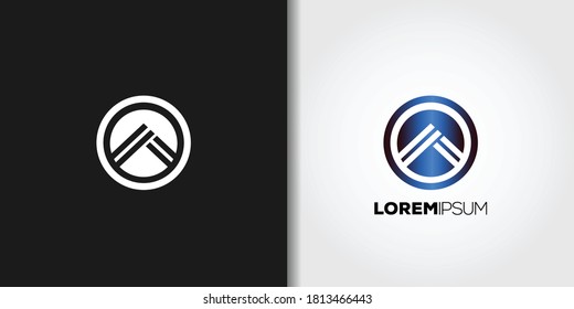 conjunto de símbolos de logotipo de montaña elegante