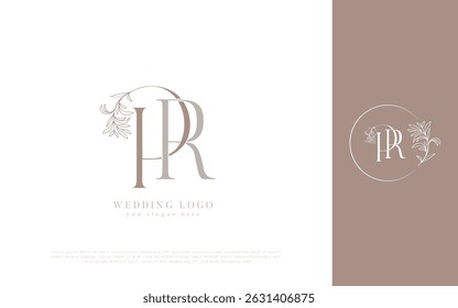 Elegante logotipo de casamento monograma PR com acentos florais