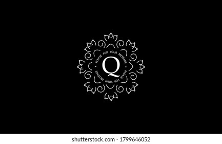 Elegant round monogram template with letter Q. Creative white logo on black background. Vector illustration of business, cafe, office, restaurant, heraldry.