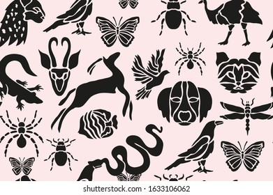 Elegant seamless pattern with mammals, reptiles, birds, fishes and insects, design elements. Fauna  pattern for invitations, cards, print, gift wrap, manufacturing, textile, fabric, wallpapers