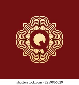 letra inicial elegante y única logotipo del emblema del ornamento oriental Q