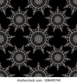 Elegant vector damask wallpaper. Vintage seamless pattern in gray colors. Seamless background.