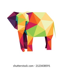 Elefante en el poste poligonal colorido bajo. Color del icono del vector del elefante. Logo del Elephant Polygon. Icono colorido abstracto