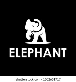 Elephant icon vector. Elephant symbol. Linear style sign for mobile concept and web design. Elephant symbol illustration. Pixel vector graphics - Vector.

