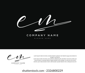 em e m Anfangsbuchstaben Handschrift und Unterschrift Logo