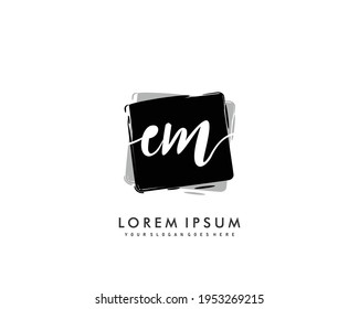 EM Initial beauty monogram logo vector