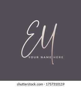 EM Monogram Logo.Calligraphic Icon With Script Letter E And Letter M.Lettering Icon.Alphabet Initials Isolated On Dark Fund.Modern,beauty, Signature Style Sign Characters For Company Branding.